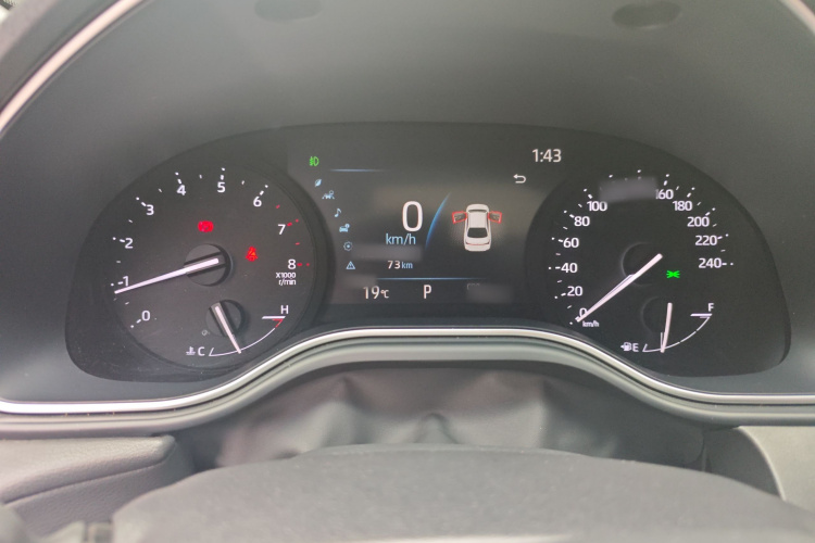 Toyota Avalon 2023 car image #16