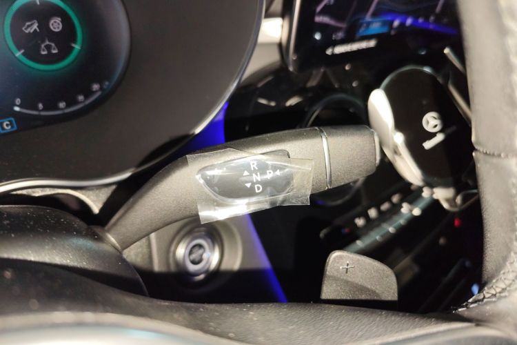 Mercedes-Benz GLC Coupe 2022 #16 Mercedes-Benz GLC Coupe 2022 car image #16