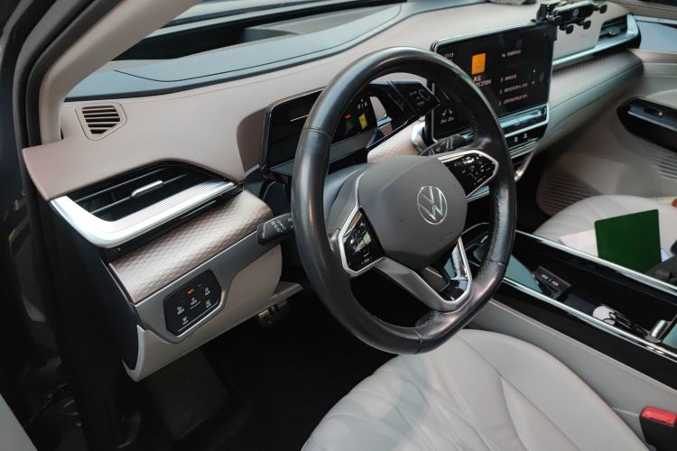 Volkswagen ID.6 X 2022 car image #16