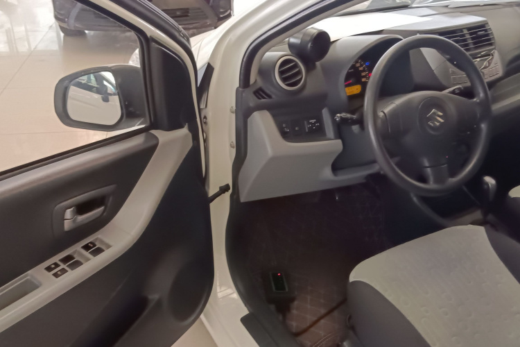 Suzuki Alto 2016 car image #16