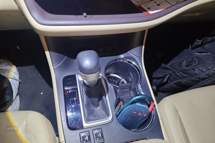 Toyota Highlander 2020 car image #16