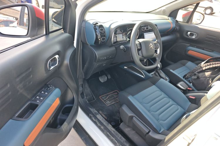 Citroen C4 AIRCROSS 2019 car image #16