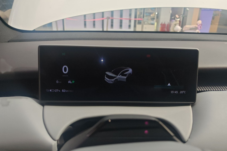 NIO ET5 2023 car image #16