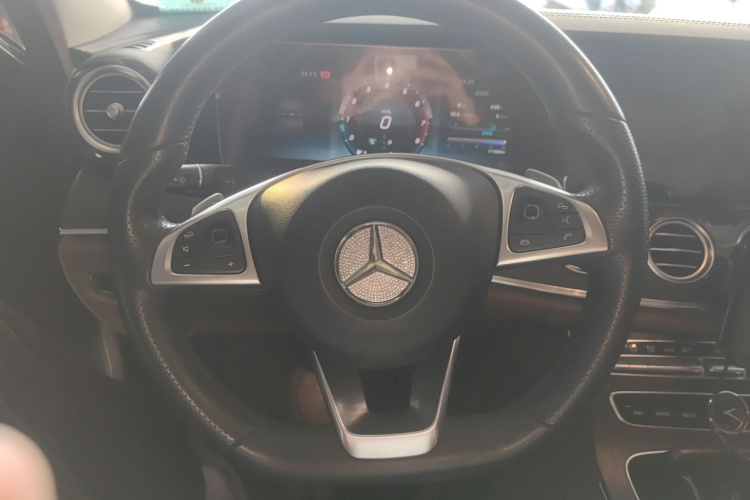 奔驰 奔驰E级 2018 汽车图片 #16