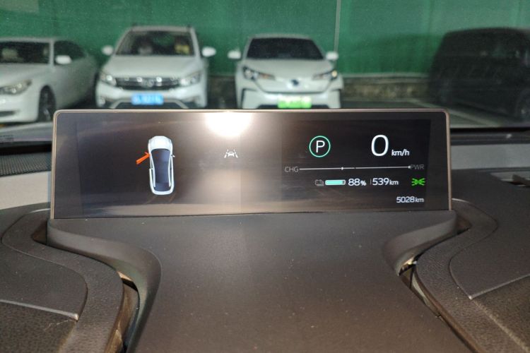 Toyota bZ3 2023 immagine di auto #16