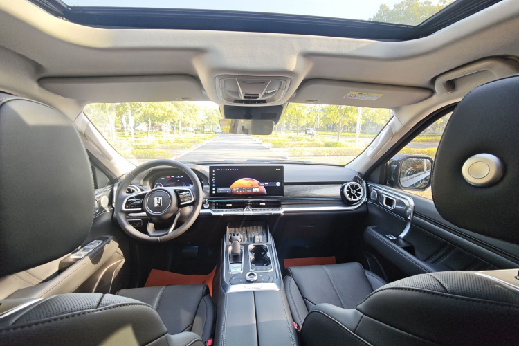 Tank 400 2024 صورة سيارة #16