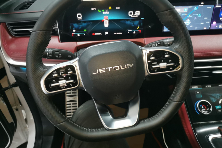 X70 PLUS 2022 car image #16