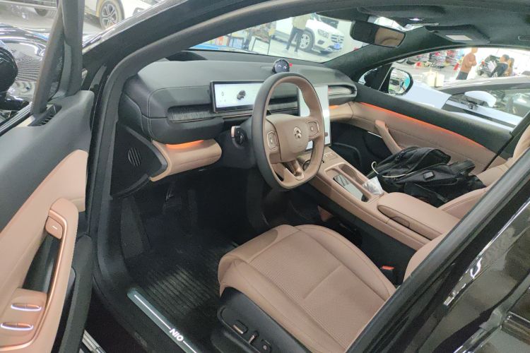 NIO ES6 2024 immagine di auto #16