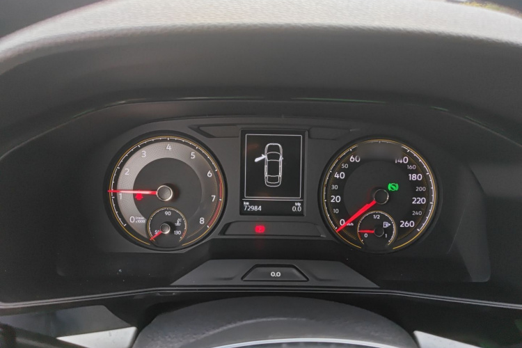 Volkswagen Lavida 2018 car image #16