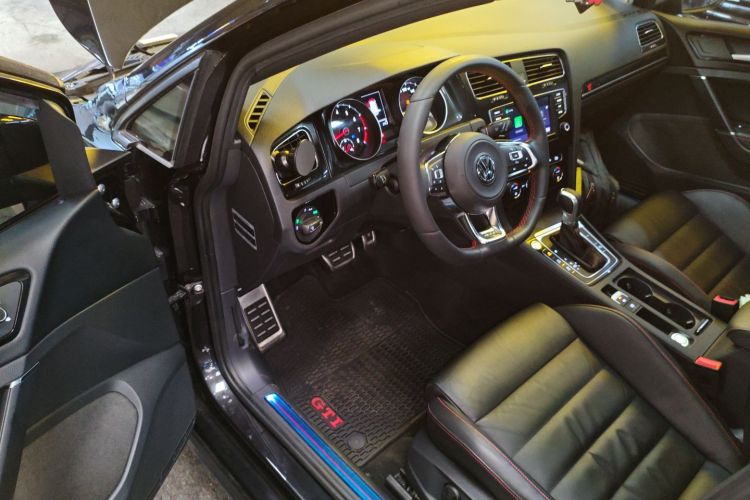 Volkswagen GolfGTI 2015 #16 Volkswagen GolfGTI 2015 car image #16