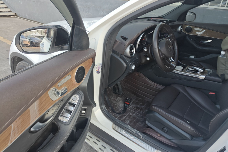 Mercedes-Benz GLC Coupe 2019 imagem de carro #16