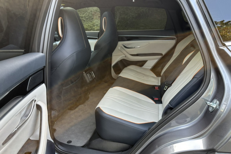 BYD Song Plus New Energy 2022 #16 BYD Song Plus New Energy 2022 car image #16