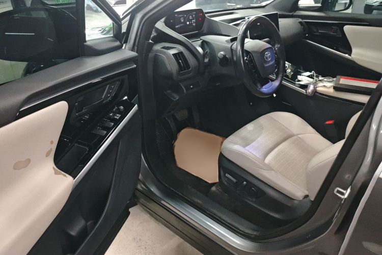 丰田 一汽丰田bZ4X 2023 汽车图片 #16