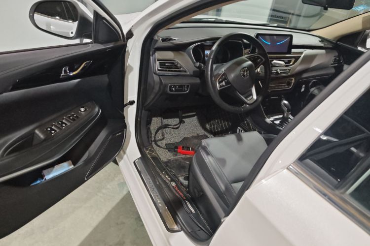 长安 锐程CC 2019 汽车图片 #16