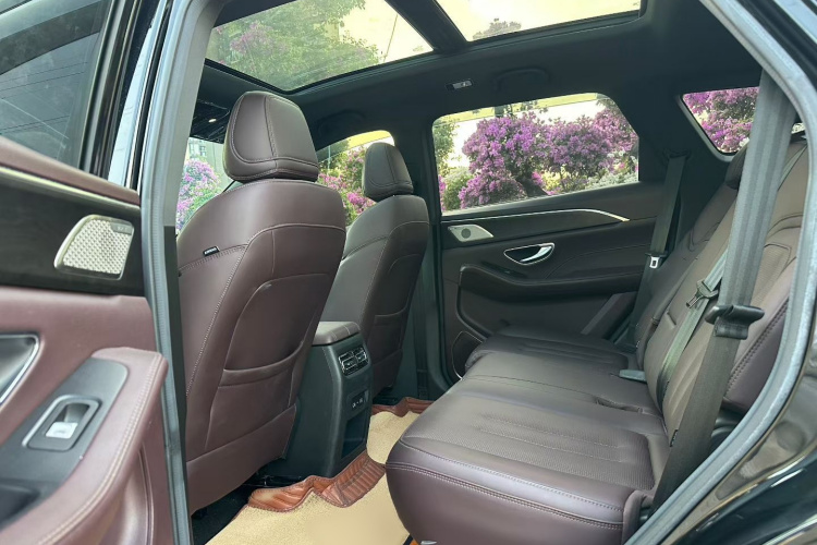 Jetour X90 2023 car image #16