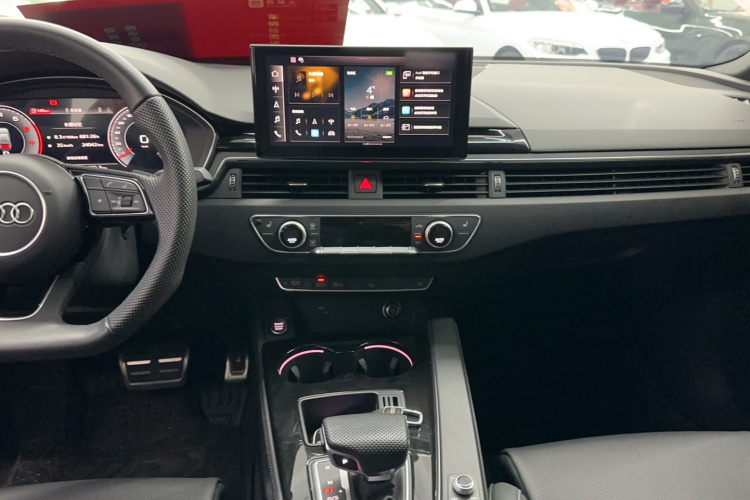 Audi A4L 2024 car image #16
