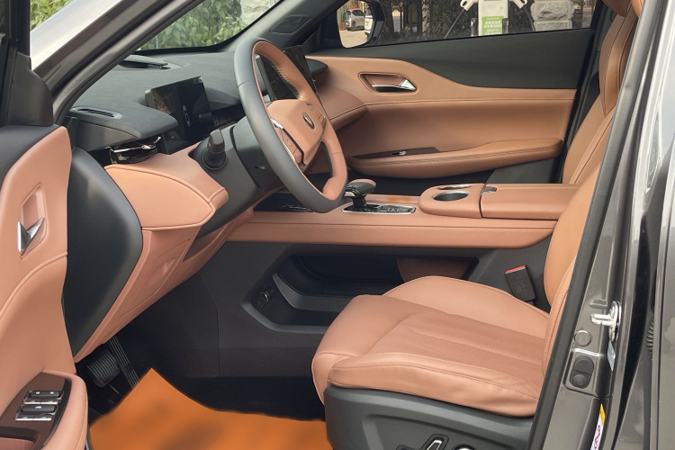 Changan UNI-Z 2024 car image #16