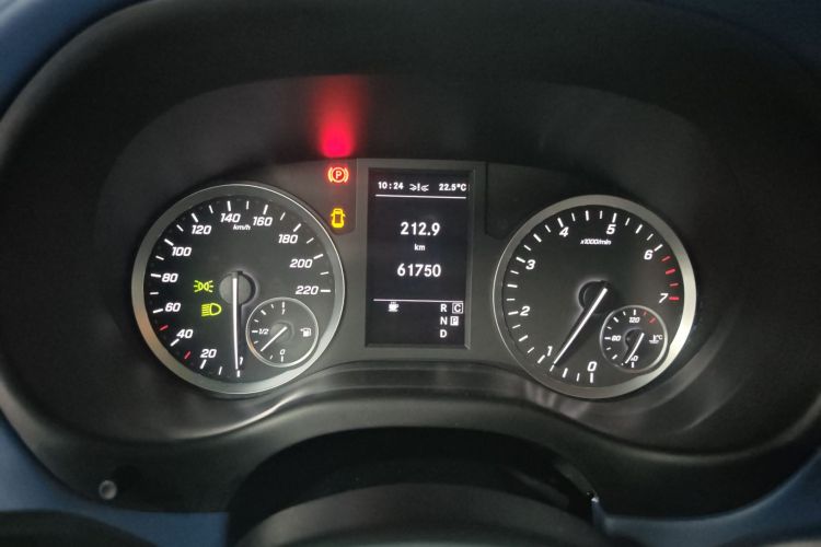 Mercedes-Benz Vito 2022 #16 Mercedes-Benz Vito 2022 car image #16