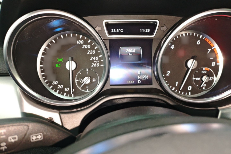 Mercedes-Benz M Class 2015 #16 Mercedes-Benz M Class 2015 car image #16