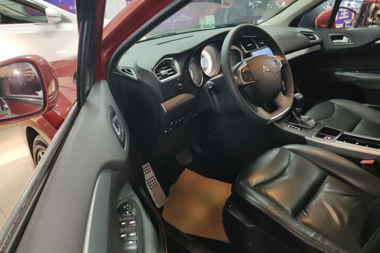 Citroen C4L 2016 car image #16
