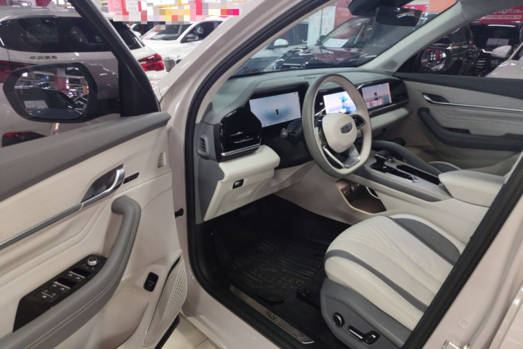 GEELY 2024 image de voiture #16