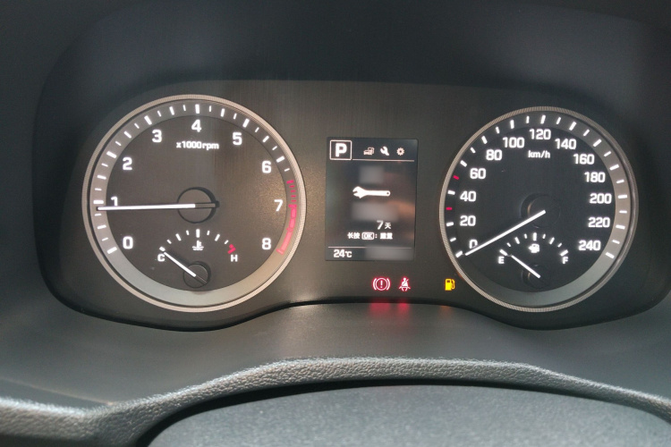 现代 途胜 2016 汽车图片 #16