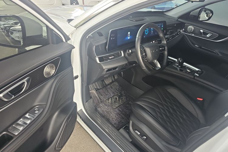 Chery Tiggo 7 Plus 2023 car image #16