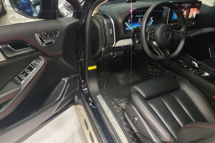 BYD Tang New Energy 2018 car image #16
