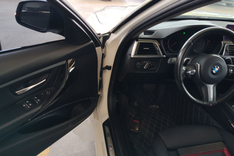 BMW 3 Series 2019 #16 BMW 3 Series 2019 image de voiture #16