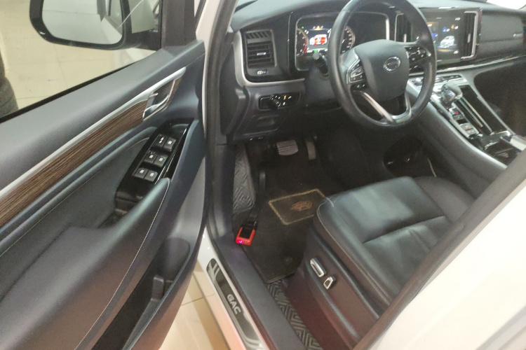 GAC Trumpchi M8 2021 #16 GAC Trumpchi M8 2021 car image #16