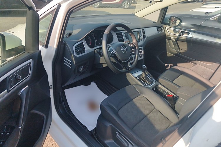 Volkswagen Golf Sportsvan 2016 imagem de carro #16