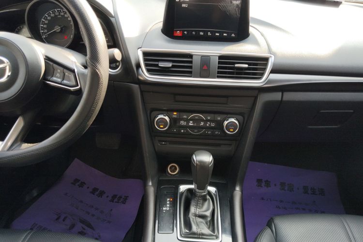 马自达 马自达3 昂克赛拉 2018 汽车图片 #16