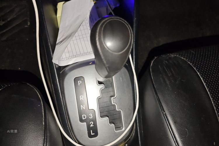 起亚 起亚K2 2016 汽车图片 #16