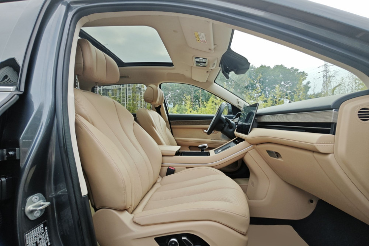 2022 #16 2022 car image #16