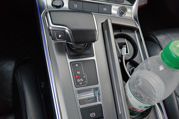 Audi A7 2020 image de voiture #16