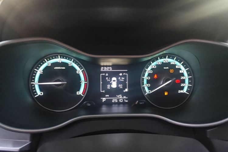 GEELY Emgrand 2022 car image #16
