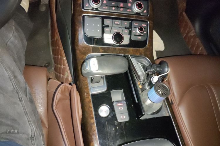 Audi A8 2017 car image #16