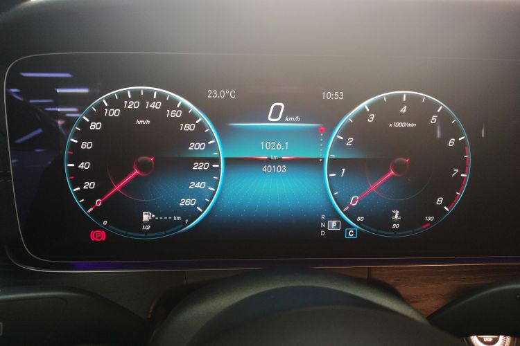 Mercedes-Benz E Class 2021 car image #16