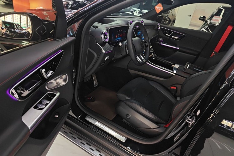 Mercedes-Benz GLC AMG 2024 imagem de carro #16