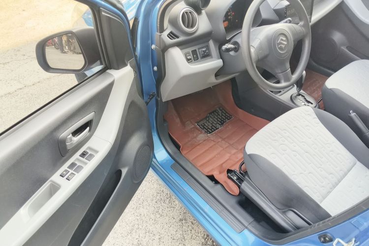 Suzuki Alto 2017 car image #16