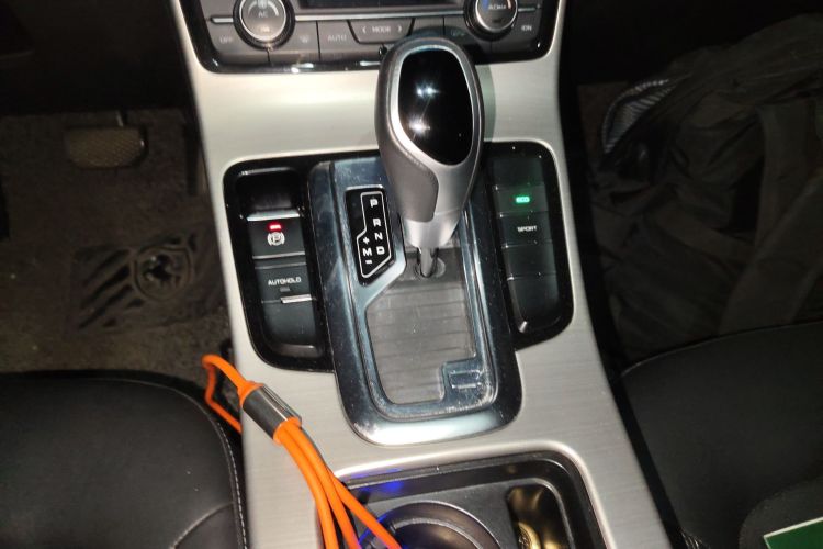 Emgrand GL 2017 car image #16