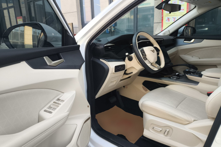 Kaiyi Kunlun New Energy 2024 #16 Kaiyi Kunlun New Energy 2024 car image #16