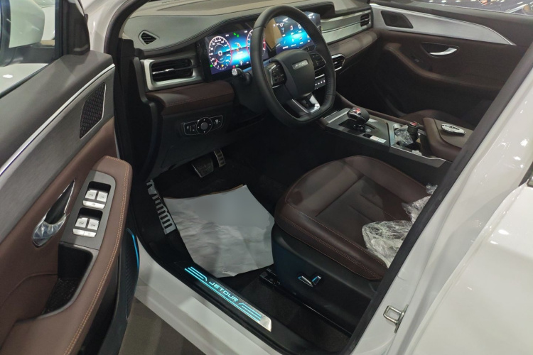Jetour X95 2025 car image #16
