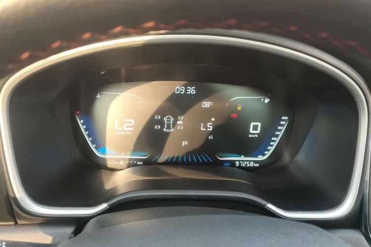 SWM斯威汽车 SWM斯威G05 2020 汽车图片 #16