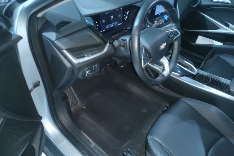 Chevrolet Charm 2022 car image #16