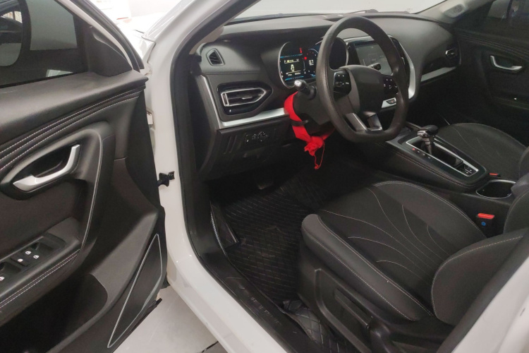 X70M 2022 #16 X70M 2022 car image #16