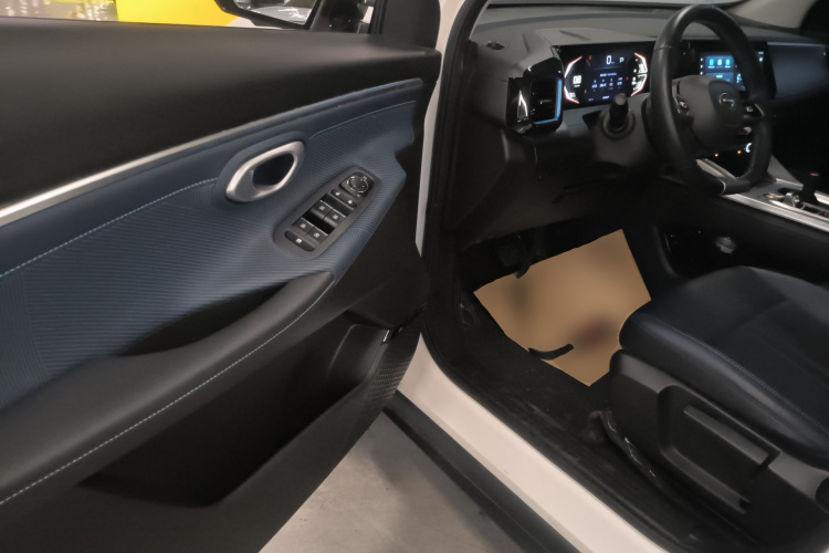 GAC Trumpchi GS3 2024 #16 GAC Trumpchi GS3 2024 car image #16