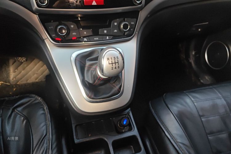 Haval M6 2019 #16 Haval M6 2019 car image #16