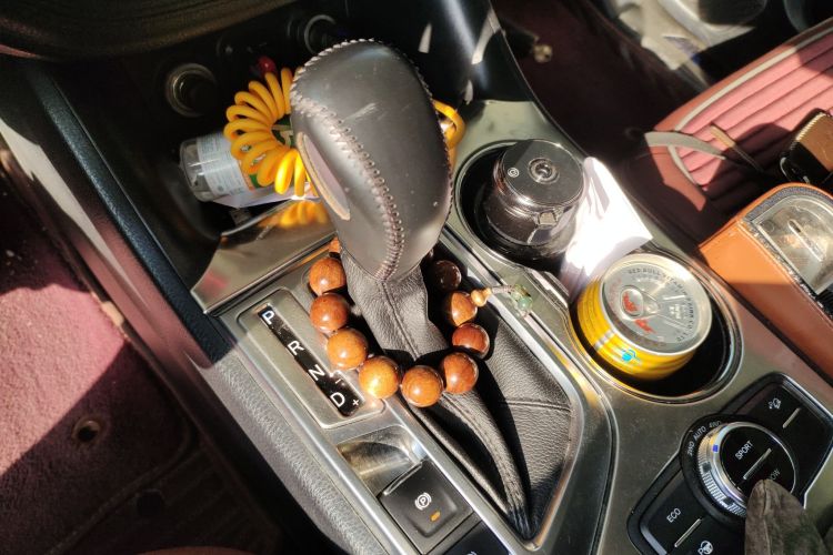 Changan CS95 2017 car image #16