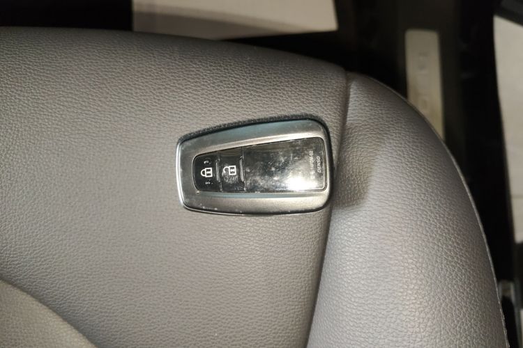 Toyota Highlander 2024 #16 Toyota Highlander 2024 imagen de coche #16
